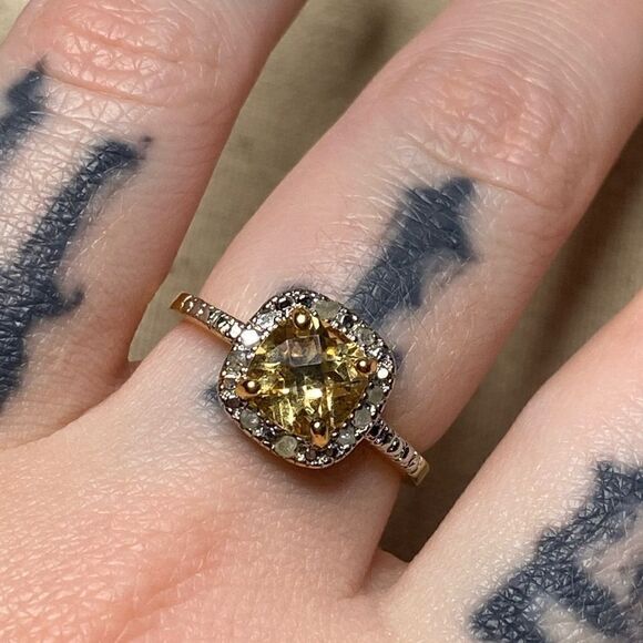 💛 925 & 14k Yellow Gold Plated Citrine & Diamond Halo Ring - Picture 4 of 8